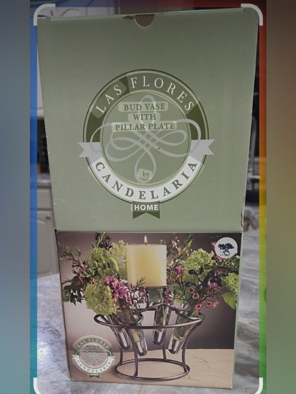 Las Flores Candelaria Sage Green Bud Vase with Pillar Plate